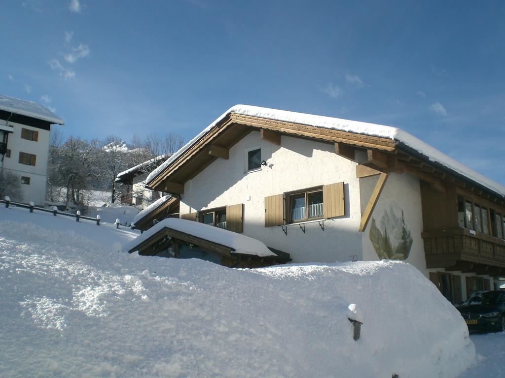 Apart Leitner Apartman Lermoos Szoba fotó